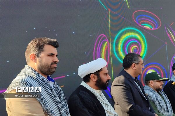 همایش بزرگ پیاده‌روی خانوادگی در شهرستان قرچک