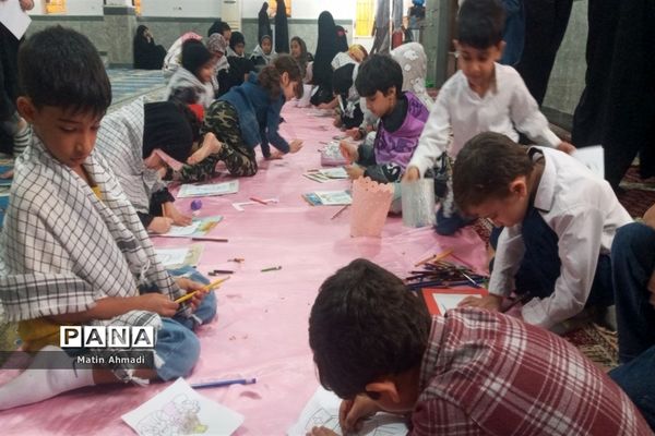 حضور باشکوه بسیجیان در نماز جمعه پارسیان