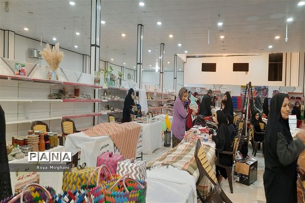 افتتاح نمایشگاه اقتصاد مقاومتی در بافق