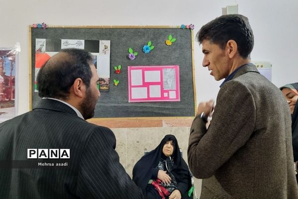 افتتاح واحدهای علمی و پژوهشی دبیرستان دخترانه حضرت ولی‌عصر (عج)