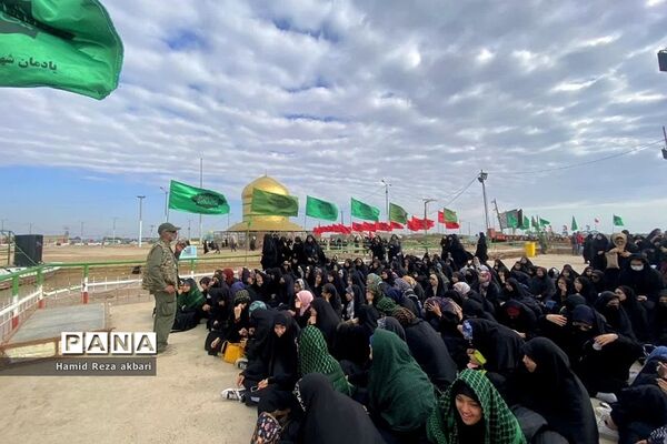 حضور دختران دانش‌آموز رودهن در اردوی راهیان نور