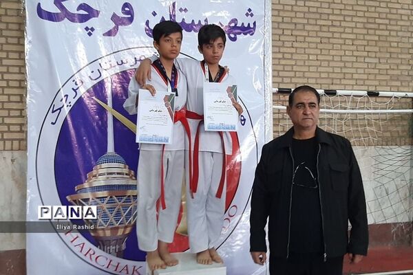 برگزاری مسابقات تکواندو در شهرستان قرچک