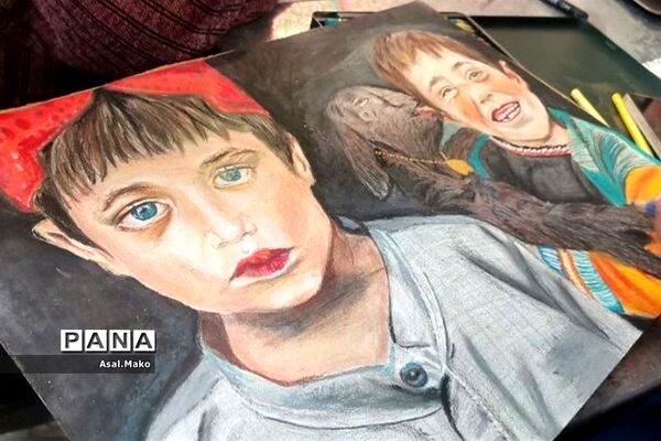 نمایشگاه هنرهای تجسمی در راستای حمایت از کودکان غزه در پاکدشت