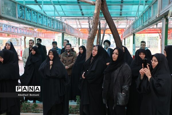 اعزام سومین گروه از دانش‌آموزان ناحیه یک قم به اردوی راهیان نور
