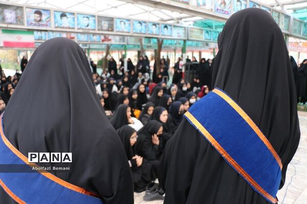 اعزام سومین گروه از دانش‌آموزان ناحیه یک قم به اردوی راهیان نور