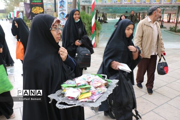 اعزام سومین گروه از دانش‌آموزان ناحیه یک قم به اردوی راهیان نور