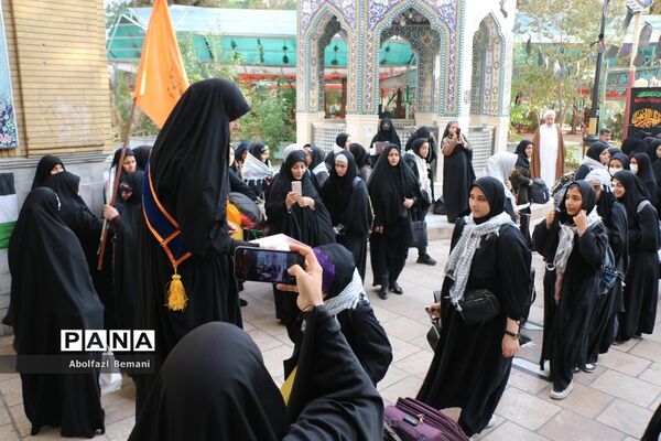 اعزام سومین گروه از دانش‌آموزان ناحیه یک قم به اردوی راهیان نور