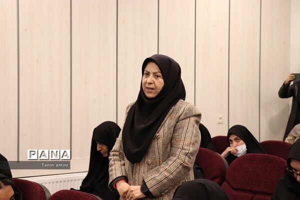 برگزاری کارگاه توجیهی  برنامه کشوری فراگیر پرورشی  در رودهن با حضور معاون پرورشی اداره کل آموزش و پرورش  شهرستان‌های تهران
