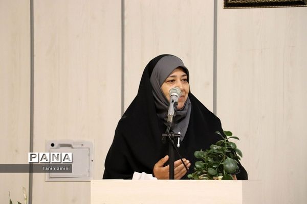 برگزاری کارگاه توجیهی  برنامه کشوری فراگیر پرورشی  در رودهن با حضور معاون پرورشی اداره کل آموزش و پرورش  شهرستان‌های تهران