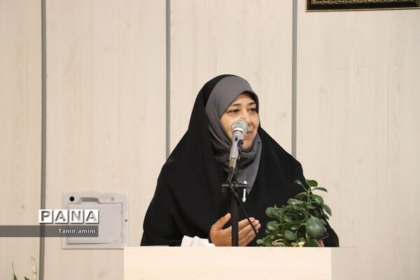 برگزاری کارگاه توجیهی  برنامه کشوری فراگیر پرورشی  در رودهن با حضور معاون پرورشی اداره کل آموزش و پرورش  شهرستان‌های تهران