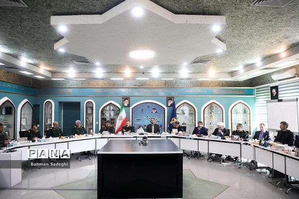 دیدار وزیر آموزش و پرورش با رئیس بسیج مستضعفین