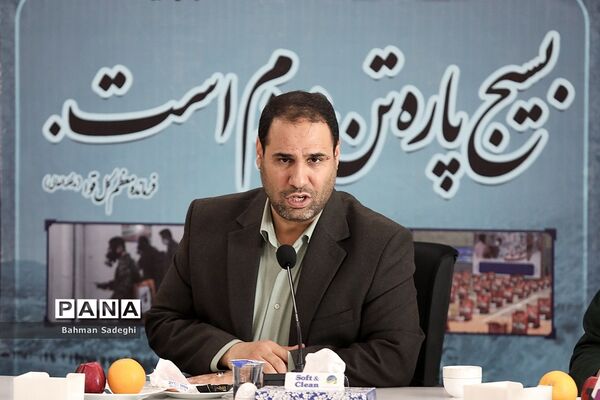دیدار وزیر آموزش و پرورش با رئیس بسیج مستضعفین