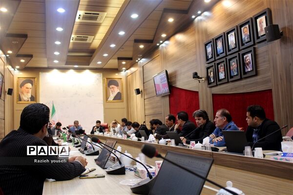 اولین جلسه هماهنگی ویژه مسئولان توزیع شیر رایگان مدارس دولتی مناطق شهرستان‌های استان‌تهران