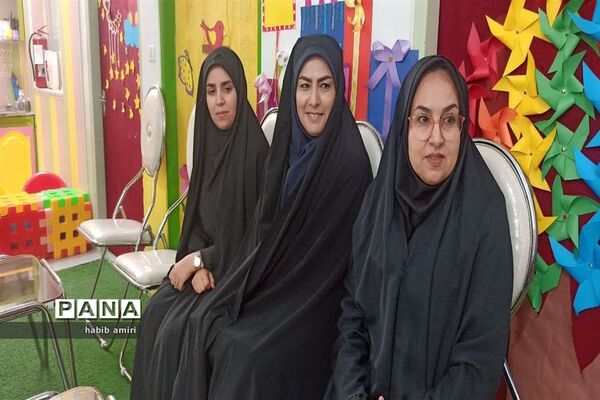 رونمایی از اولین مجوز فعالیت و تابلوی کودکستان در استان اصفهان