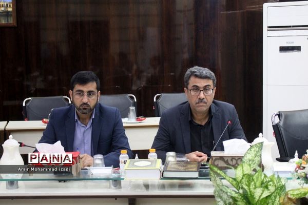 جلسه شورای برنامه‌ریزی و نظارت کودکستان های استان بوشهر
