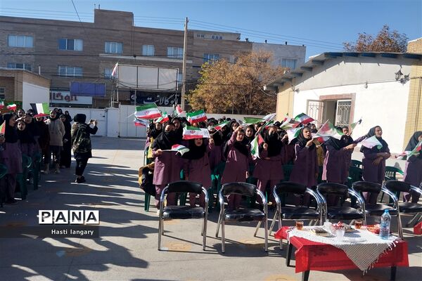 یادواره شهدا و مراسم دهه فاطمیه در دبیرستان گلستان شهرستان مانه و سملقان