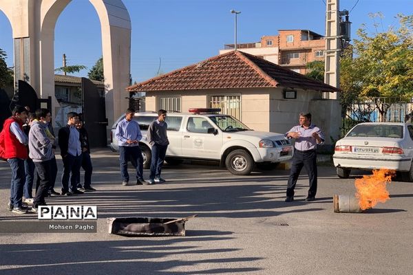 مانور زلزله در شهرستان گرگان