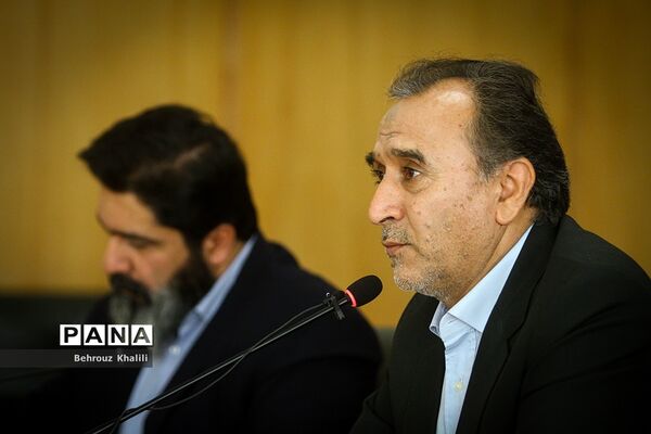 نشست خبری معاون حقوقی رئیس‌جمهوری