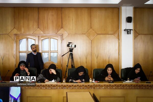 نشست خبری معاون حقوقی رئیس‌جمهوری