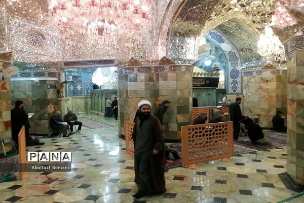 حرم بانوی کرامت در سحرگاه شهادت حضرت زهرا(س)