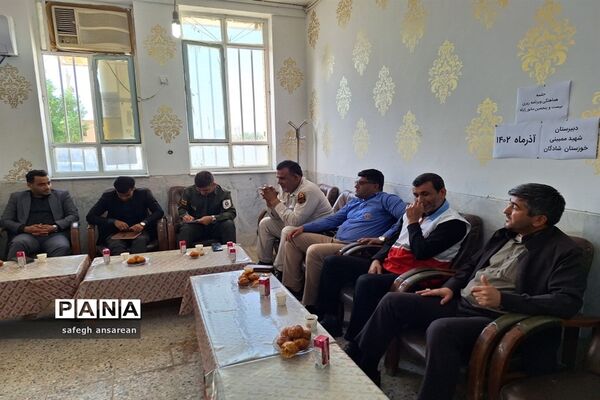 جلسه برنامه‌ریزی اعضای ستاد برگزاری مانور زلزله در شهرستان شادگان