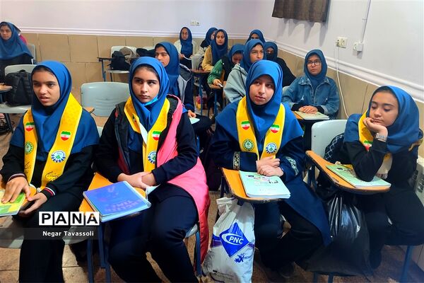 مانور زلزله آموزشی برای دانش‌آموزان
