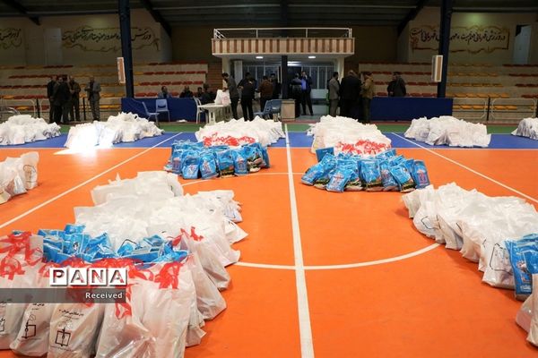 جشن لبخند دانش‌آموزان با جهاد توزیع نوشت افزار در آذربایجان غربی