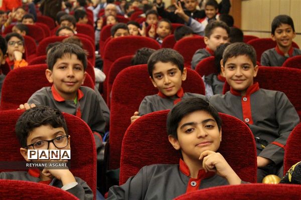 همایش استانی گرامیداشت هفته بیمه با شعار «بیمه، شرط عقل است»