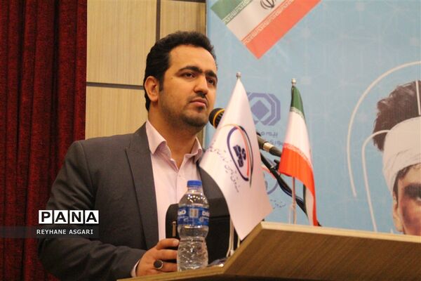 همایش استانی گرامیداشت هفته بیمه با شعار «بیمه، شرط عقل است»