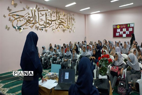 جلسه جهاد تبیین دردبستان لطیفه