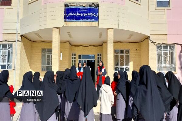 مانور زلزله درمدرسه صدرا ابرکوه