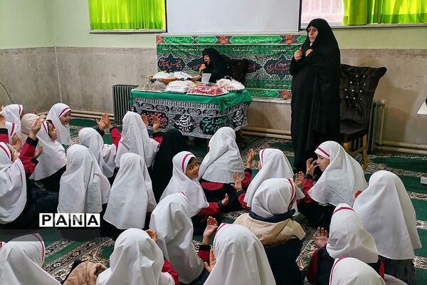 عزاداری و فضاسازی ایام فاطمیه در مدارس رودهن