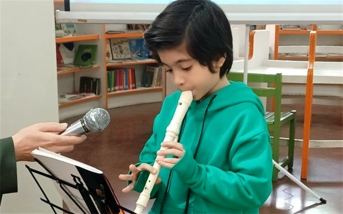 از 3 سالگی با دنیای موسیقی آشنا شدم