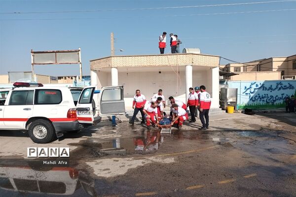 بیست و پنجمین مانور سراسری زلزله و ایمنی در دبستان شهید مرتب بهبهان