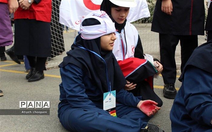 آموزش طرح دادرس به ۳۰۰ هزار دانش‌آموز