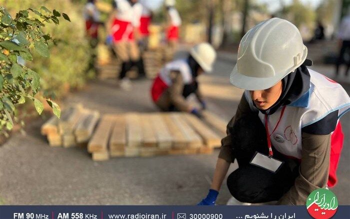 فعالیت دانش آموز آماده در روزهای سخت  در برنامه  «زنگ ایمنی»