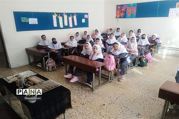 پخش نذری به مناسبت شهادت زهرا(س)