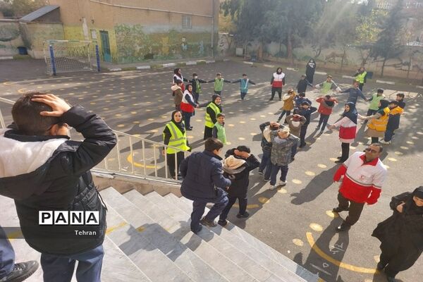 بیست و پنجمین مانور زلزله در منطقه ۱۸ تهران