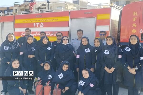 بیست و پنجمین مانور سراسری« زلزله و ایمنی »در کاشان