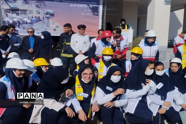 بیست و پنجمین مانور سراسری« زلزله و ایمنی »در کاشان