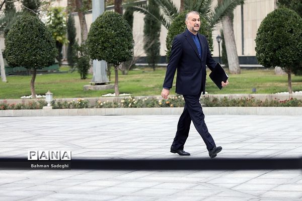 اعضای هیأت دولت در جمع خبرنگاران - ۸ آذر ۱۴۰۲