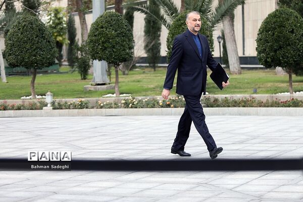 اعضای هیأت دولت در جمع خبرنگاران - ۸ آذر ۱۴۰۲