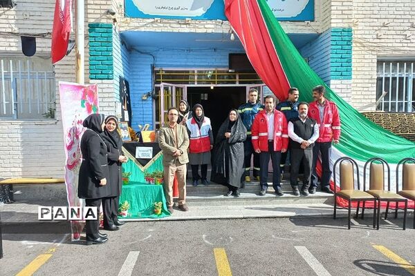 بیست و پنجمین مانور سراسری  زلزله در آموزش و پرورش رودهن