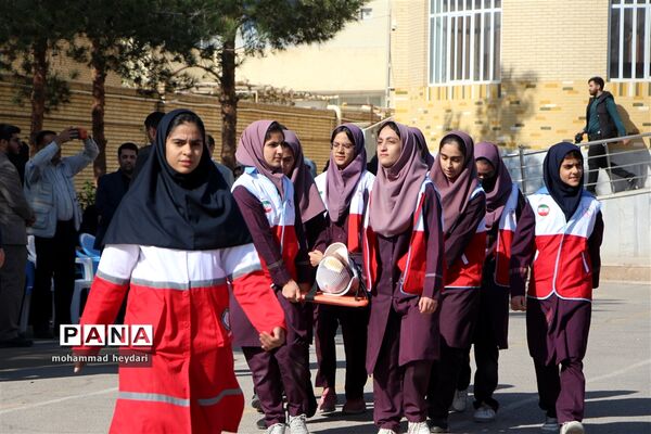 مائور زلزله در مدرسه نسیم سبحان یزد
