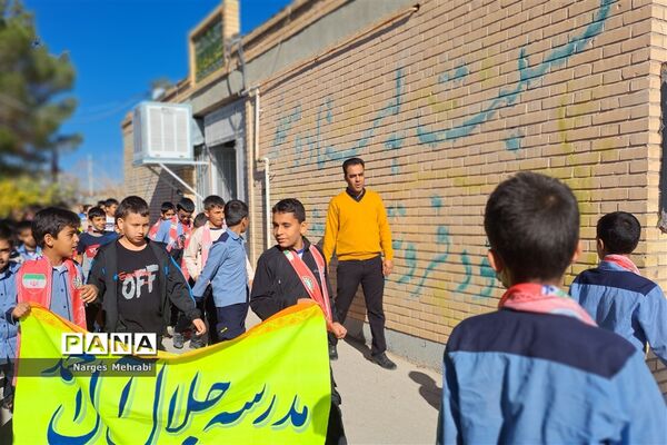 بیست و پنجمین مانور سراسری زلزله در مدارس شهر سورمق