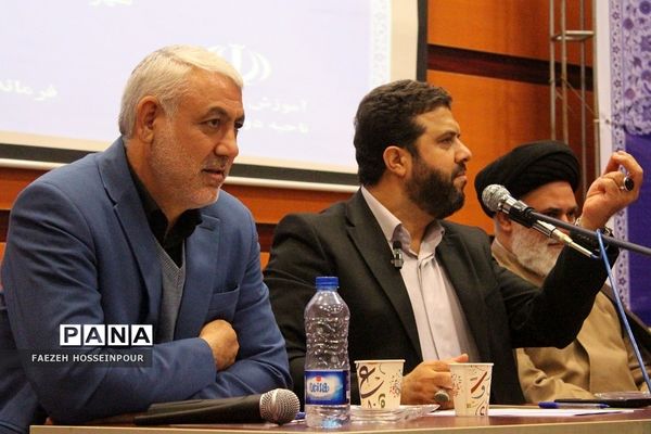 همایش نقش جوانان در تحقق تمدن اسلامی در پرتو بیانیه گام دوم انقلاب اسلامی
