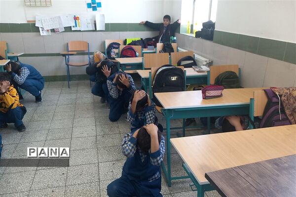 بیست و پنجمین مانور سراسری زلزله و ایمنی در استان مرکزی