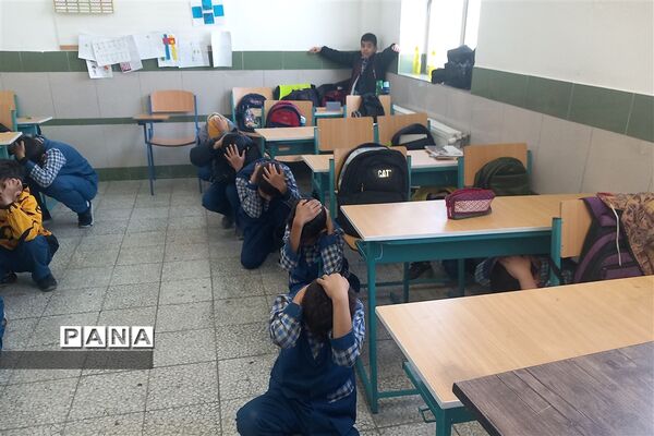 بیست و پنجمین مانور سراسری زلزله و ایمنی در استان مرکزی