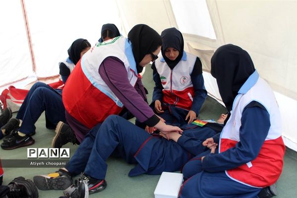 آیین بیست و پنجمین مانور سراسری زلزله با شعار (مدرسه ایمن، جامعه تاب‌آور)