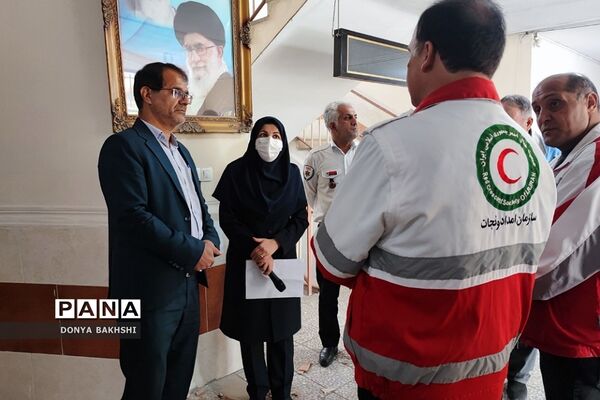 برگزاری مانور زلزله درمدارس کهریزک و باقرشهر